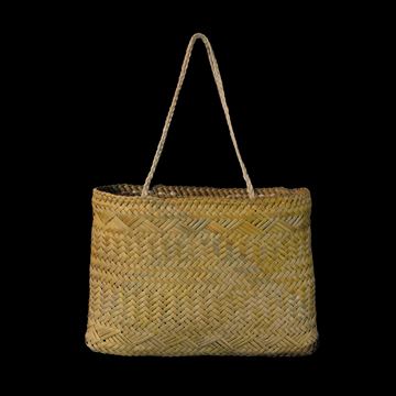Picture of Kete Whakairo - 6671AM
